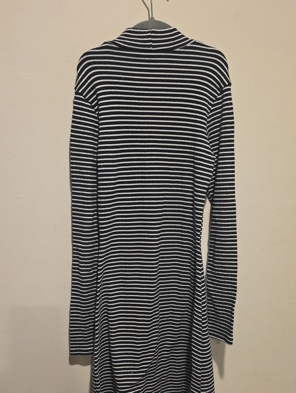 American Apparel Black & White Striped Long Sleeve Turtleneck Dress Size Xs